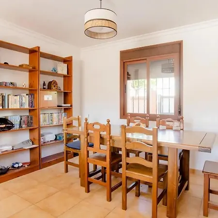 Room In A House In Fuengirola Apartment Fuengirola